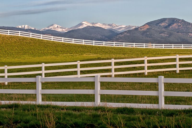 Split Rail Fence Installation in Pearland, TX