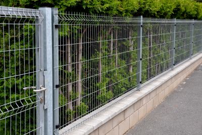 Steel Fence Replacement in St Louis, MO